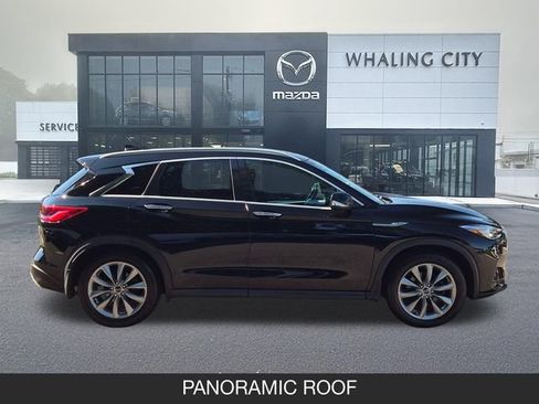 Used 2019 INFINITI QX50 Luxe w/ Navigation Package AWD/4WD image 9