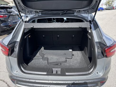 Used 2024 Chevrolet Trax RS w/ Driver Confidence Package image 5