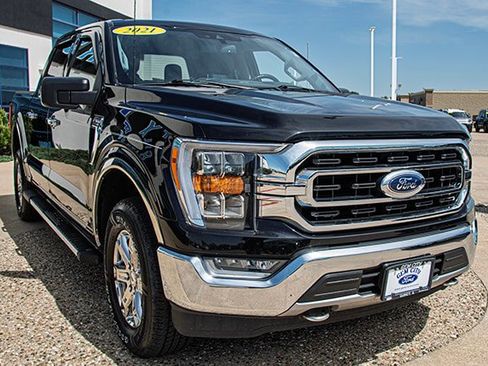Used 2021 Ford F150 XLT w/ Equipment Group 302A High AWD/4WD image 7