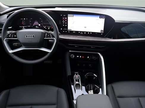 New 2025 Audi Q5 Premium Plus image 14