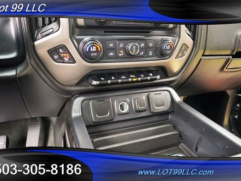 Used 2015 GMC Sierra 2500 Denali w/ Duramax Plus Package AWD/4WD image 25