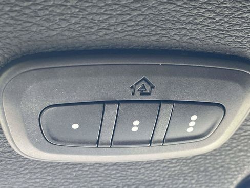 Used 2021 Jeep Gladiator Mojave AWD/4WD image 34