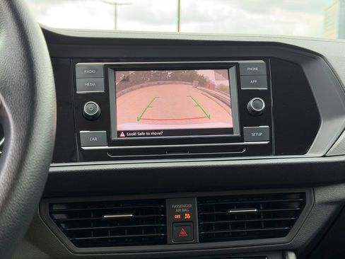 Used 2019 Volkswagen Jetta S w/ Driver Assistance Package FWD image 17