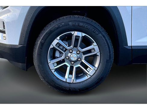 New 2026 GMC Terrain Elevation image 13