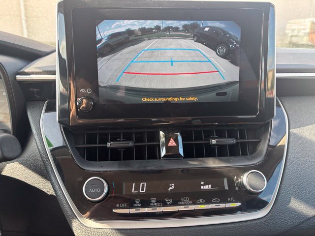 Used 2025 Toyota Corolla LE FWD image 11