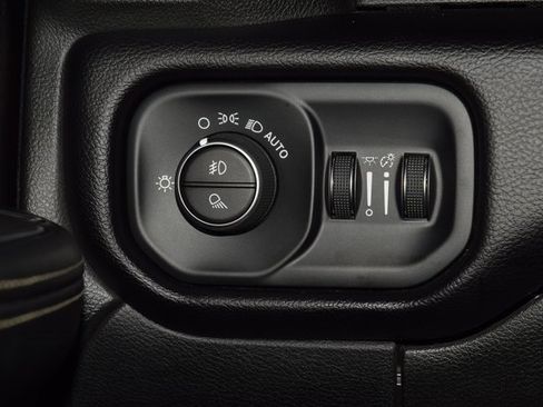 Used 2022 RAM 2500 Laramie image 38