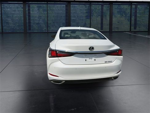 New 2025 Lexus ES 350 w/ Premium Package image 7