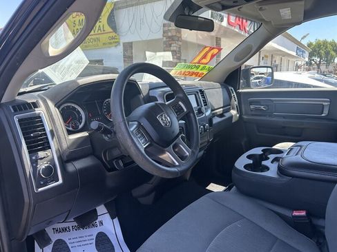 Used 2021 RAM 1500 Classic SLT RWD image 39