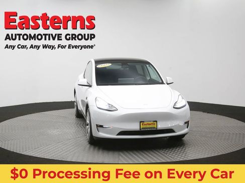 Used 2022 Tesla Model Y Long Range AWD/4WD image 46