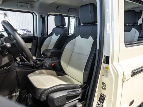 Used 2025 INEOS Grenadier AWD/4WD image 32
