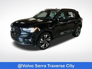 Certified 2023 Volvo XC40 B5 Plus w/ Protection Package Premier AWD/4WD 360° Tour