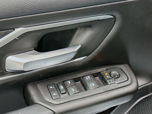 New 2026 RAM 1500 Big Horn AWD/4WD image 18