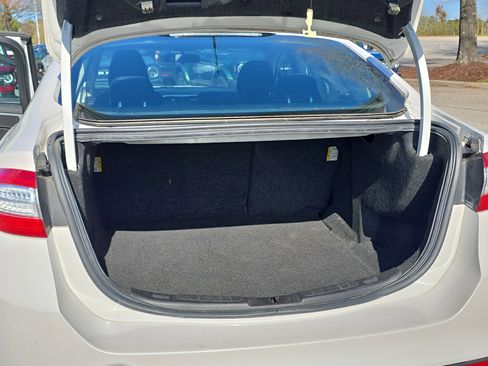 Used 2013 Ford Fusion SE image 13