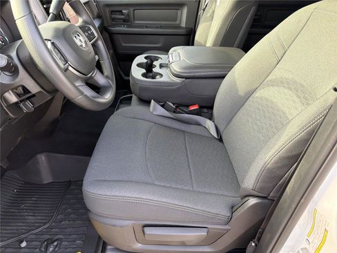 New 2026 RAM 2500 Tradesman AWD/4WD image 6