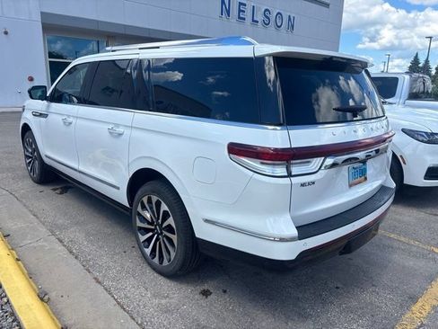 Used 2024 Lincoln Navigator L Reserve AWD/4WD image 4