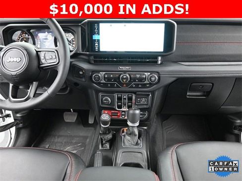 Used 2025 Jeep Gladiator Rubicon image 23