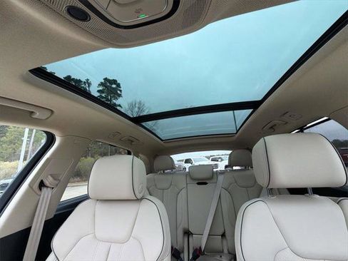 Certified 2025 Audi Q5 2.0T Premium Plus w/ Premium Plus Package image 21