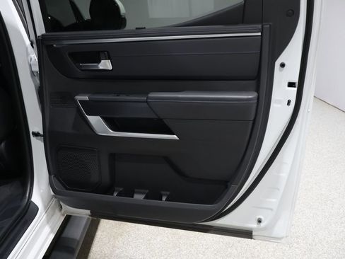 Used 2025 Toyota Tundra Platinum image 22