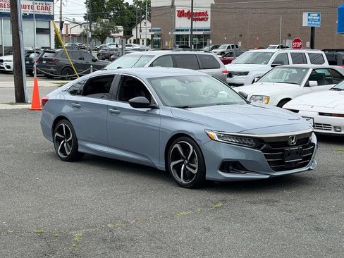Used 2022 Honda Accord Sport image 1