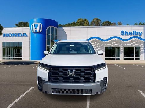 New 2026 Honda Pilot EX-L image 3