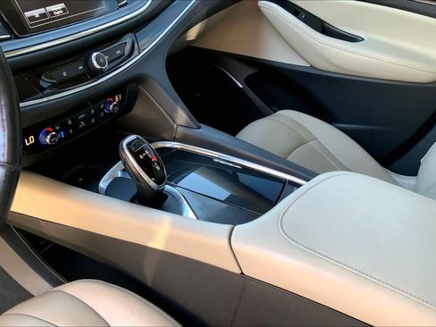 Used 2019 Buick Enclave Premium w/ Experience Buick Package AWD/4WD image 15