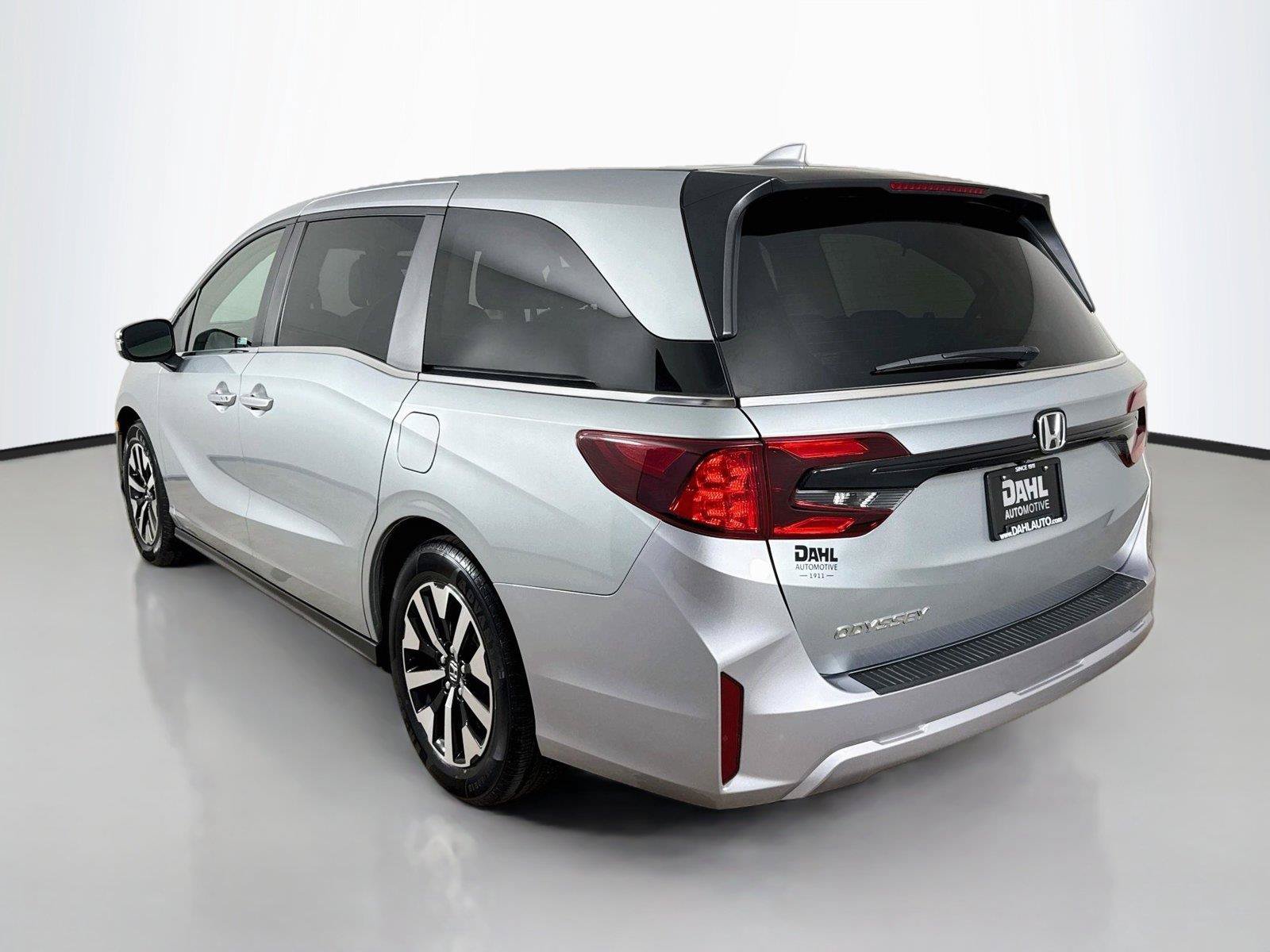 Certified 2025 Honda Odyssey EX-L image 10