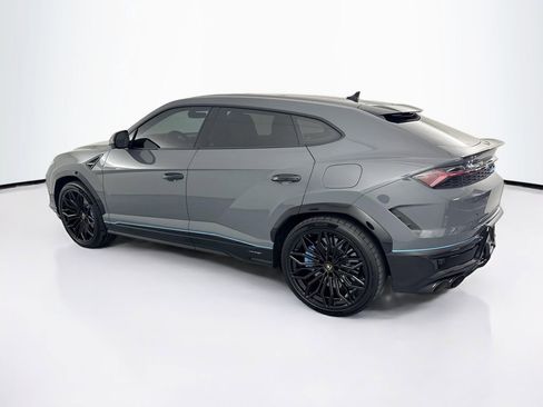 Used 2025 Lamborghini Urus Performante AWD/4WD image 7