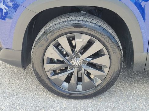Certified 2023 Volkswagen Taos S FWD image 12