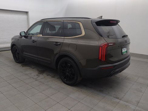 Used 2021 Kia Telluride SX w/ SX Prestige Package AWD/4WD image 3