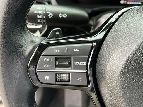Used 2024 Honda Civic Sport image 11