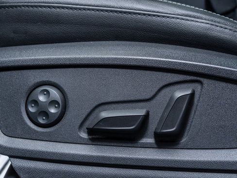 Used 2022 Audi Q5 2.0T Premium Plus image 19