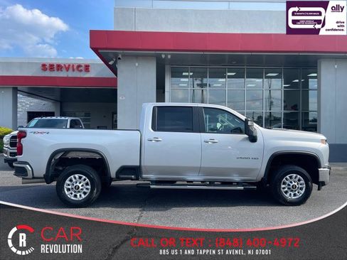 Used 2023 Chevrolet Silverado 2500 LT AWD/4WD image 8
