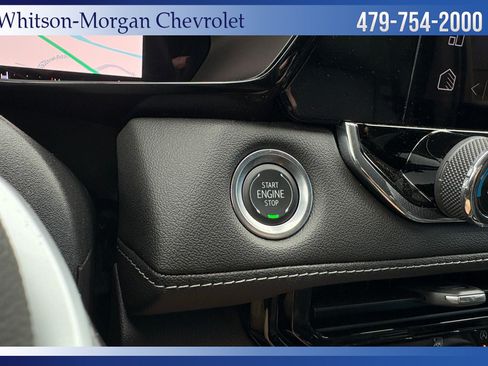 Used 2024 Chevrolet Colorado LT w/ LT Convenience Package III image 18