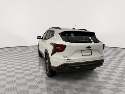 New 2026 Chevrolet Trax RS w/ Driver Confidence Package FWD image 12