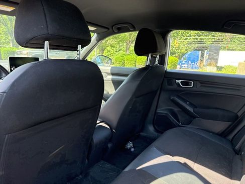 Used 2023 Honda Civic Sport image 11