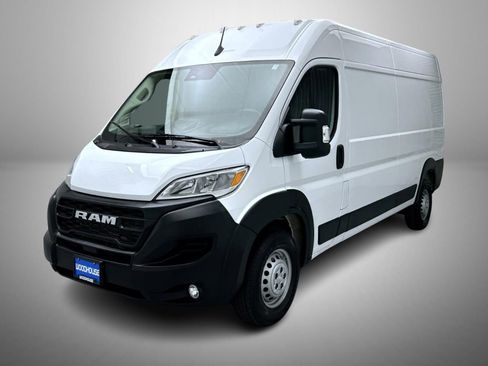 Used 2025 RAM ProMaster 2500 w/ Convenience Group FWD image 1