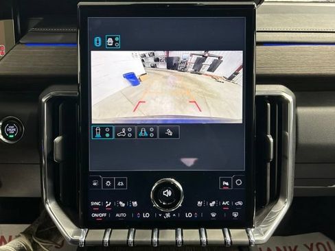 Used 2025 GMC Acadia Denali AWD/4WD image 33
