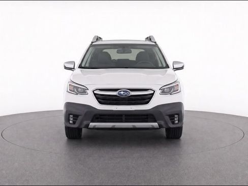 Used 2021 Subaru Outback Touring XT AWD/4WD image 2