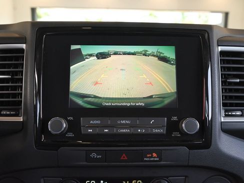 Used 2023 Nissan Frontier SV w/ SV Convenience Package RWD image 15