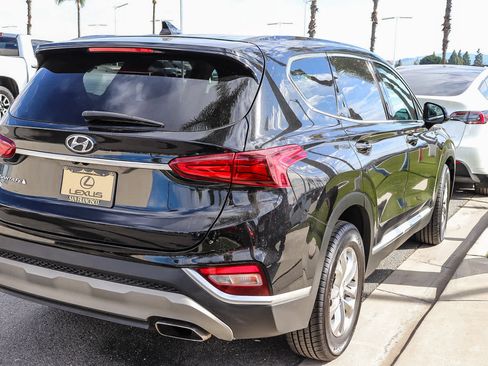 Used 2020 Hyundai Santa Fe SEL image 5