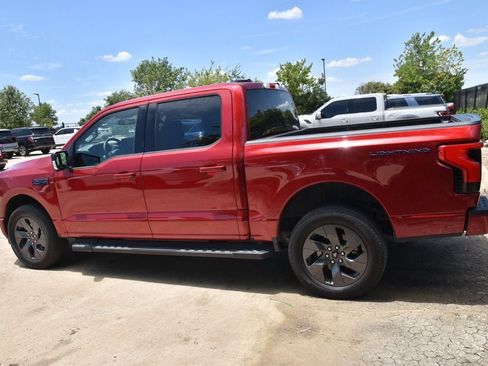 Used 2025 Ford F150 Lightning Flash AWD/4WD image 9