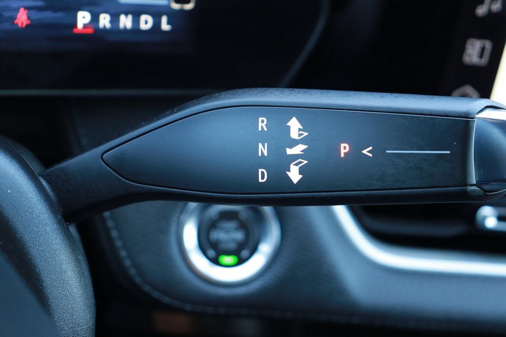 Used 2026 Chevrolet Equinox LT FWD image 25