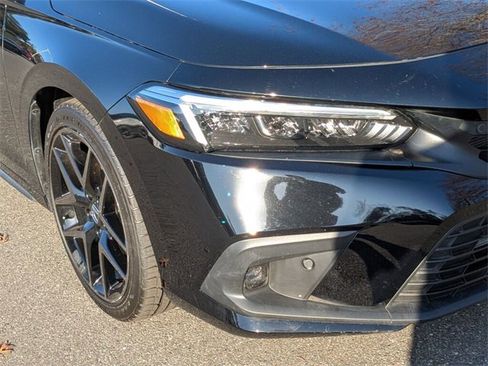 Certified 2023 Honda Civic Sport Touring image 2