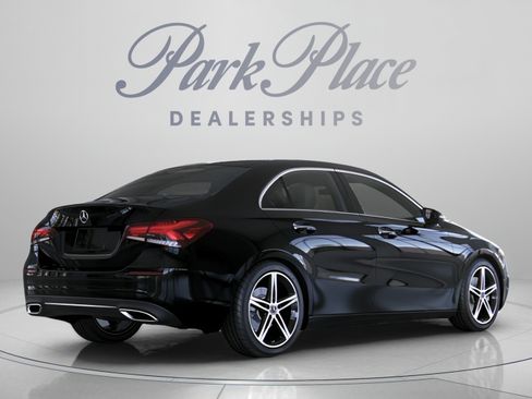 Used 2022 Mercedes-Benz A 220 image 22