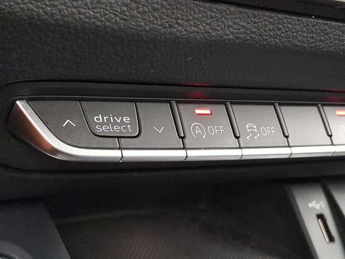 Used 2019 Audi Q5 2.0T Premium Plus w/ Premium Plus Package AWD/4WD image 22