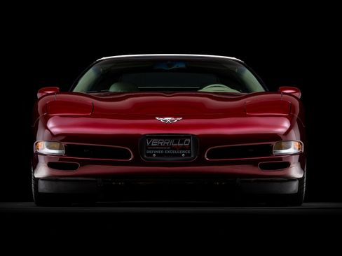 Used 2003 Chevrolet Corvette 50th Anniversary Edition w/ Preferred Equipment Group1 image 11
