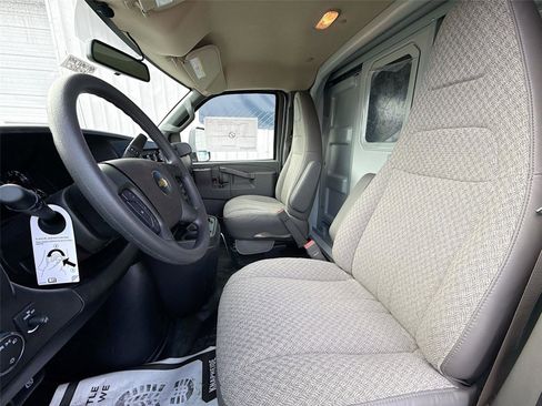 New 2025 Chevrolet Express 3500 w/ Power Convenience Package RWD image 15