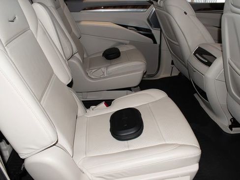 Used 2025 Cadillac Escalade ESV Sport Platinum w/ LPO, Floor Liner Package AWD/4WD image 12
