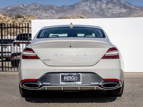 Used 2026 Genesis G70 2.5T Prestige RWD image 10
