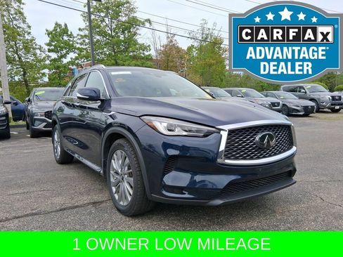 Used 2023 INFINITI QX50 Luxe AWD/4WD image 2